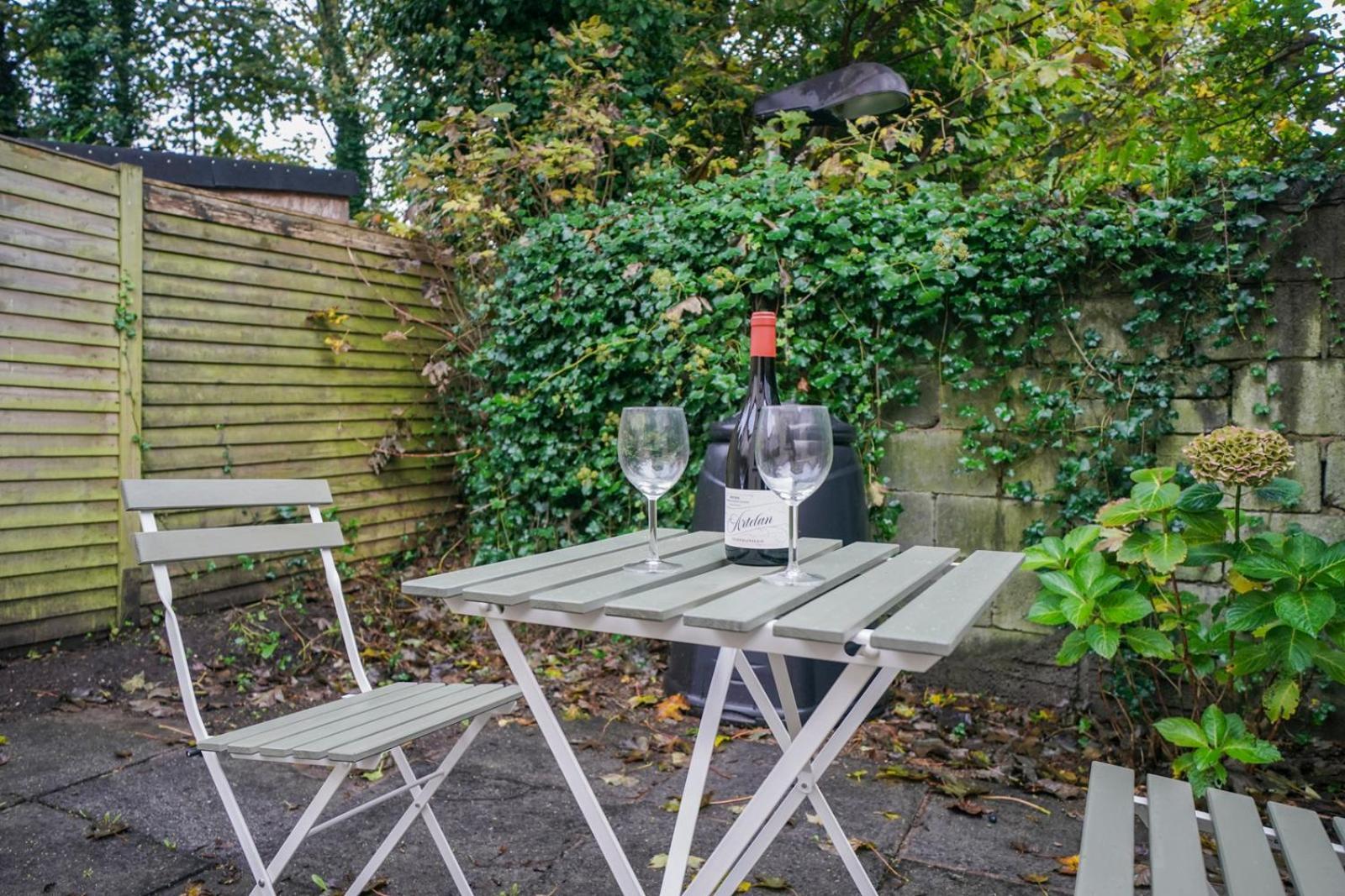 Close To City Centre Stylish 3 Bedroom House Belfast Exterior photo