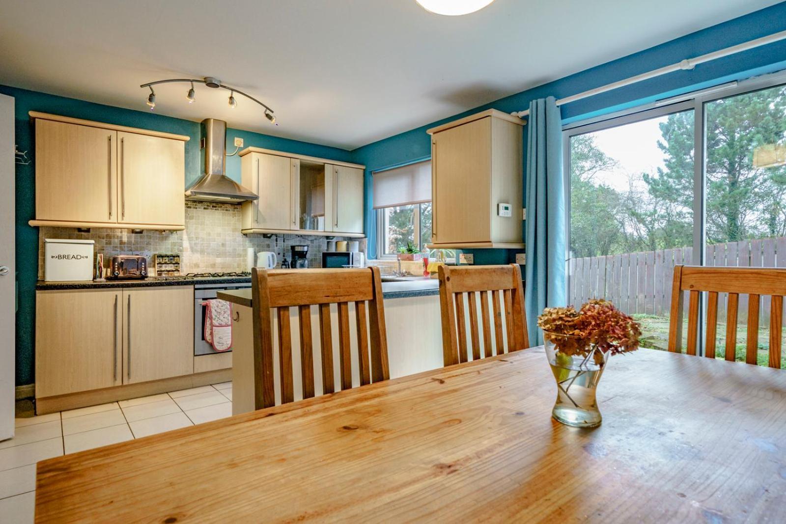 Close To City Centre Stylish 3 Bedroom House Belfast Exterior photo